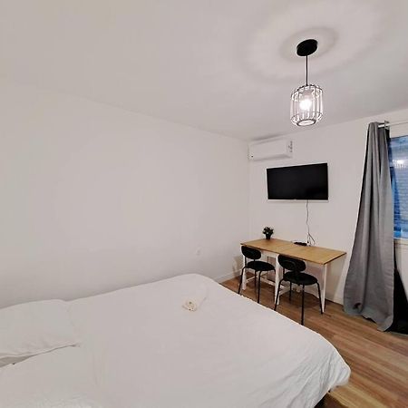 Verone, Charmant Studio Reims Kültér fotó